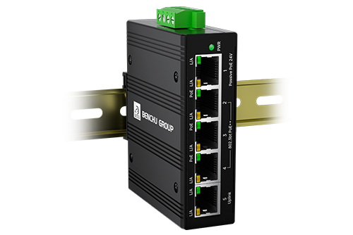 5 port FusionPoE Switch industrial mount